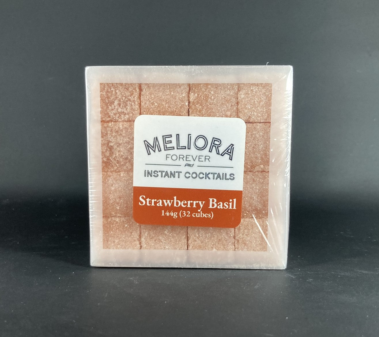 Instant cocktail cube to make a Strawberry Basil Cocktail, which includes Cane sugar, Angostura aromatic bitters, strawberry extract, strawberry artisan flavor, strawberry powder, basil extract.
32 Count Box